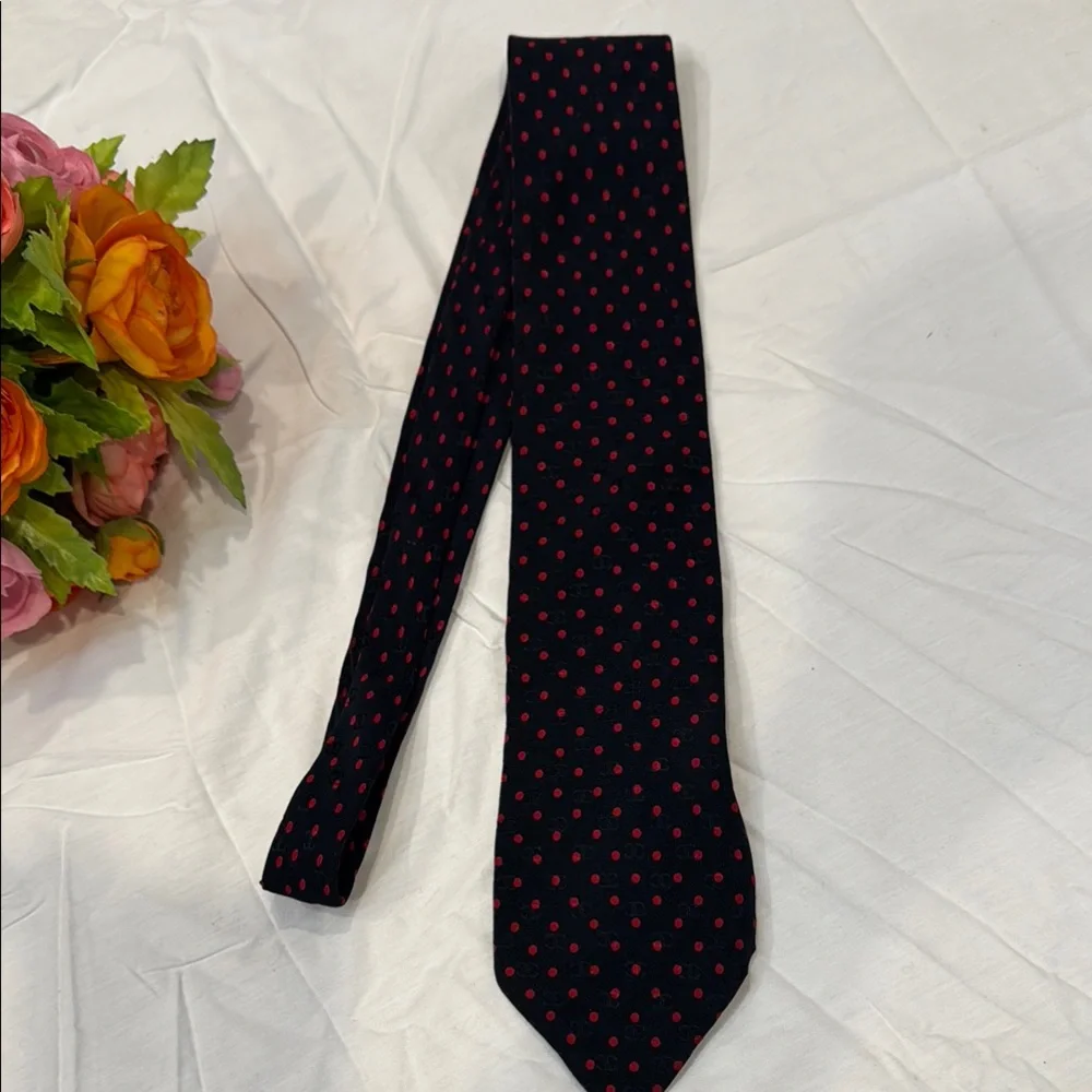 Authentic Chanel Black and Red Polka Dot Tie - Picture 6 of 8